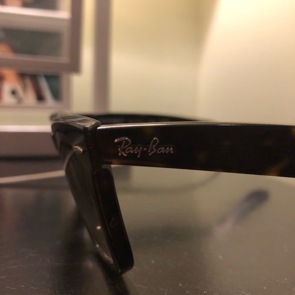 Women's RayBans - Picture 3 of 4